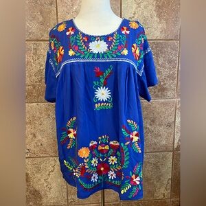 Layerz Mexican Peasant Style Top Blue w/Floral Embroidery XL